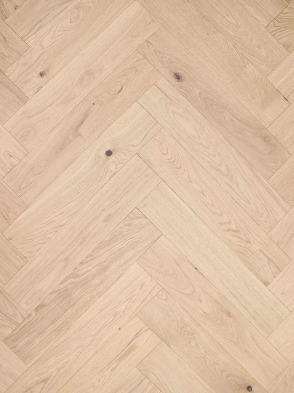 Natural Oak (Clear Coat) engineered timber flooring